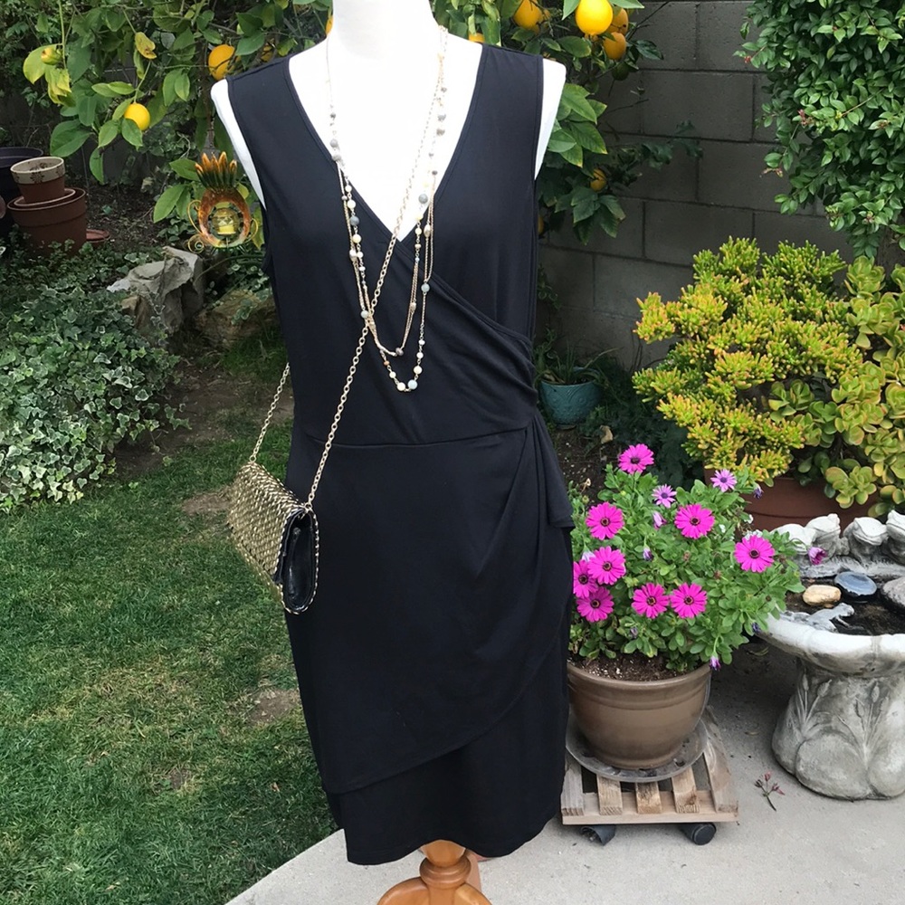 Nordstrom brand Joe Fresh black dress